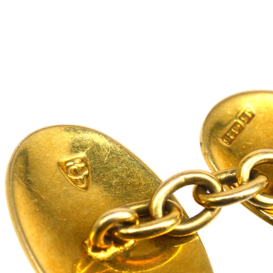 Art Deco 15ct gold plain oval cufflinks with chain detail, vintage jewelry from 1926, un-engraved classic design.